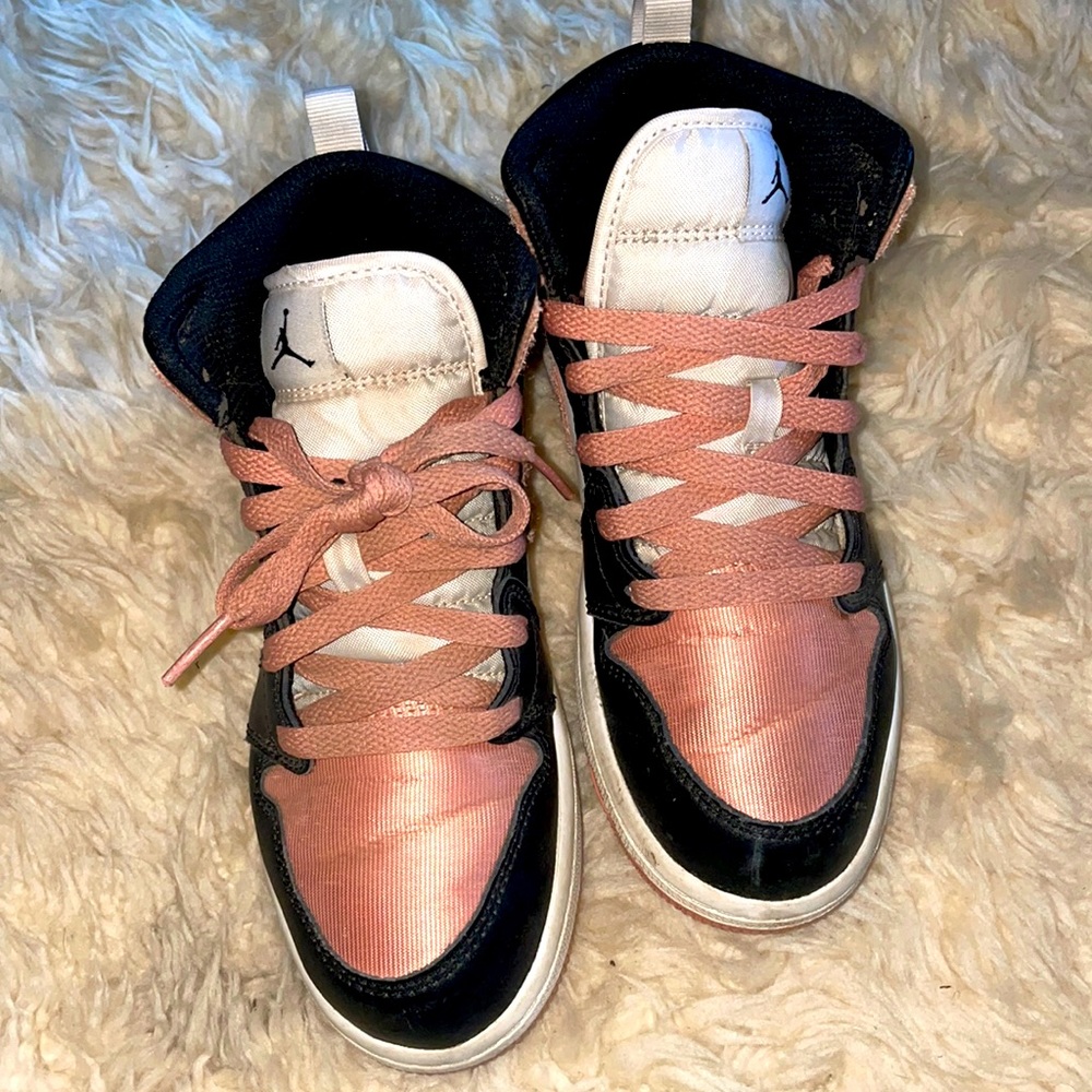 Nike Jordan’s Sz 1.5